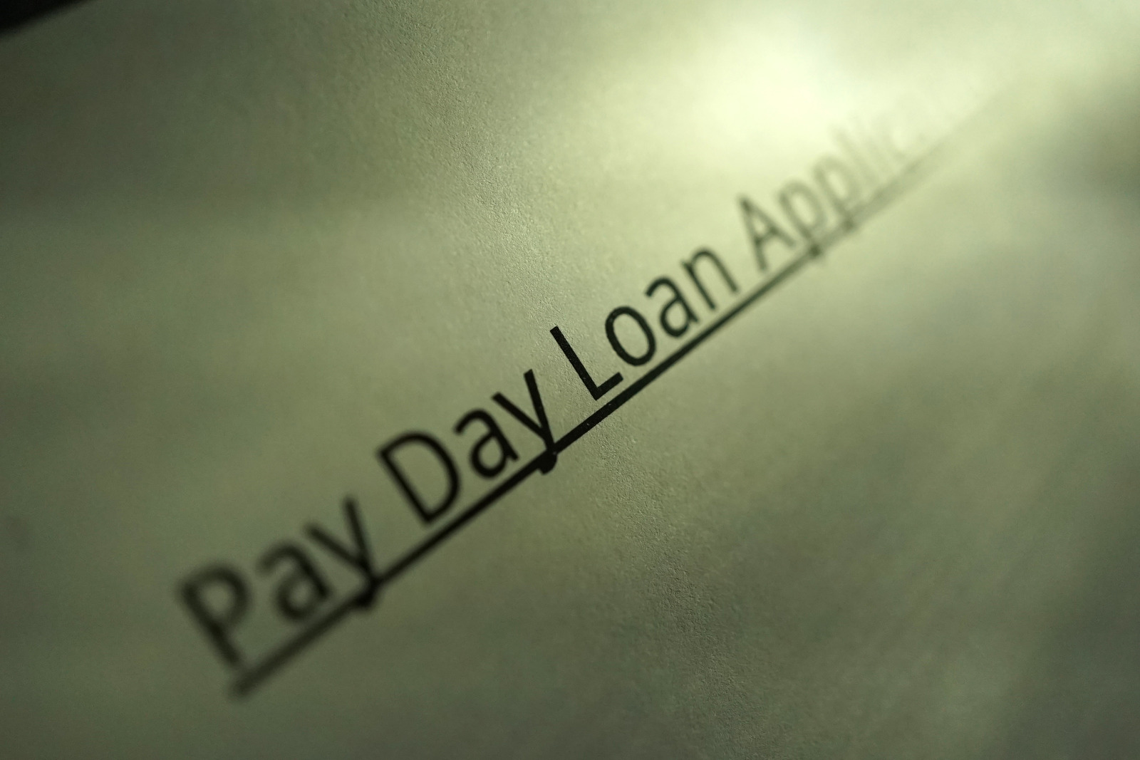 What Are Payday Loans & How Can They Help?